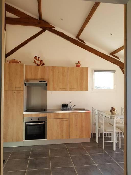 Gite Equestre Domaine Des Crins - Monpazier Capdrot Exterior photo